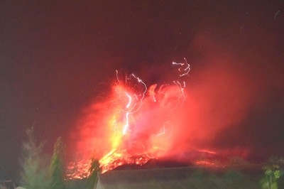 Indonesia's Mount Lewotobi Laki Laki erupts again