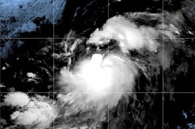 Hurricane Gil continues to churn far out in eastern Pacific
