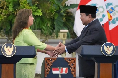 Leaders of Indonesia and Peru hold talks on trade and economic ties