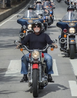 Billy Joel closing beloved New York motorcycle shop after brain disorder diagnosis