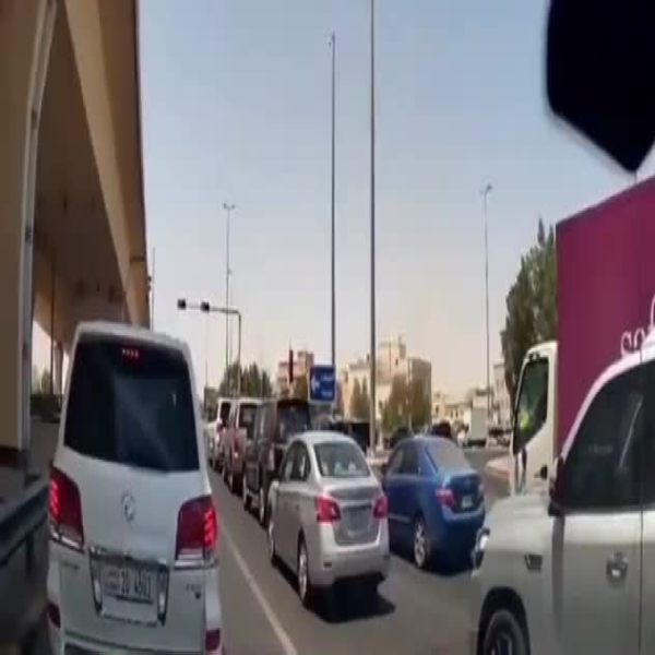 Tire Falls from Bridge, Kuwaiti Driver Escapes Unharmed