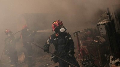 2 killed, 13 injured in South Korea's apartment fire