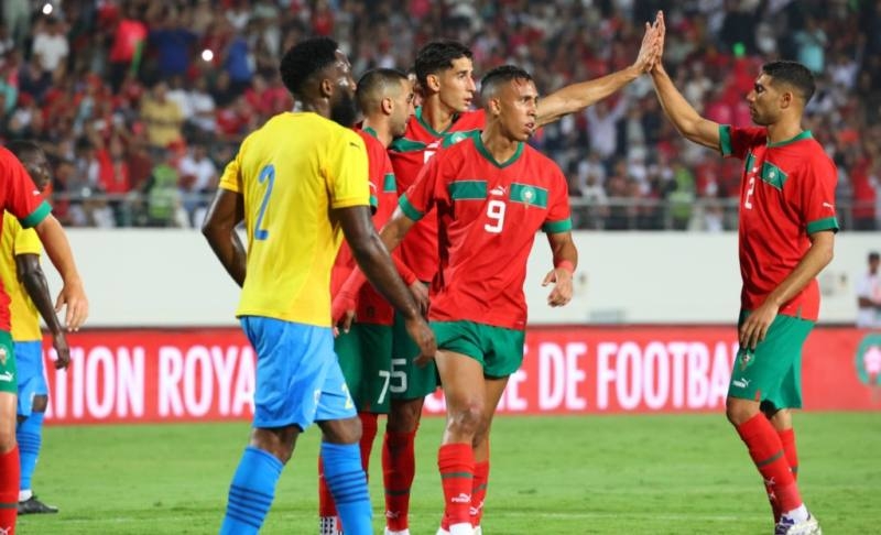 مدرب عالمي شهير يحدد خطة المنتخب المغربي في كاس افريقيا؟