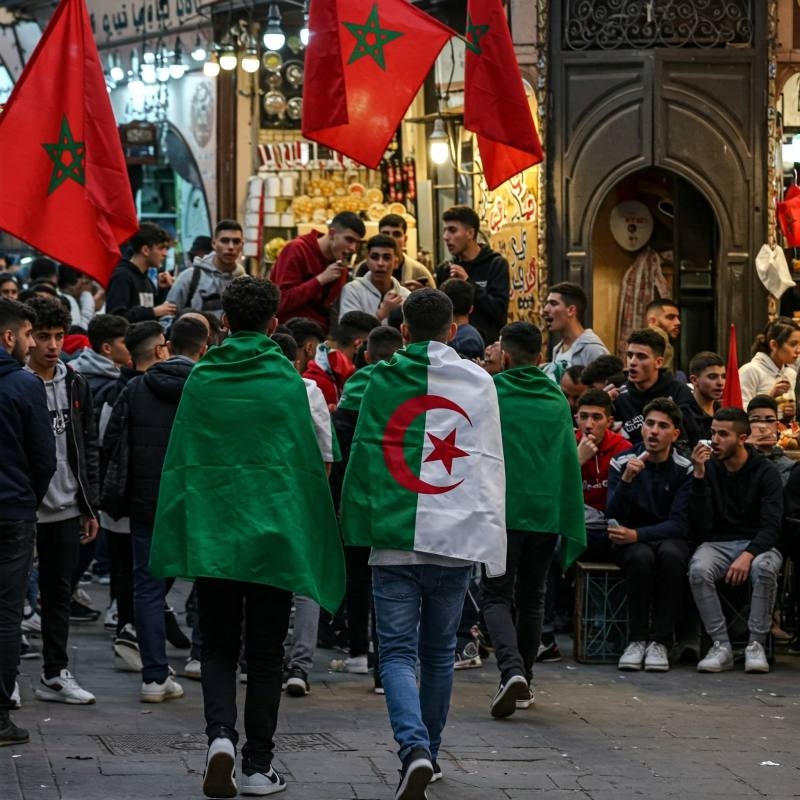 الجزائر تدفع المغاربة الى دفع المزيد من الأموال؟