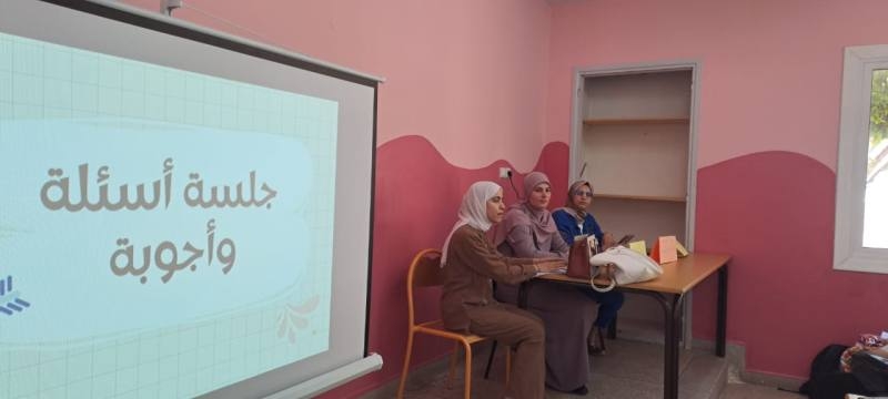 لقاء تواصلي مع تلميذات إعدادية ابن خلدون من تنظيم المجلس العلمي المحلي لإقليم الناظور..