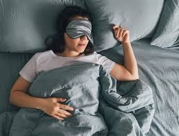 هذه هي الآثار الخطيرة للنوم على صحتك؟