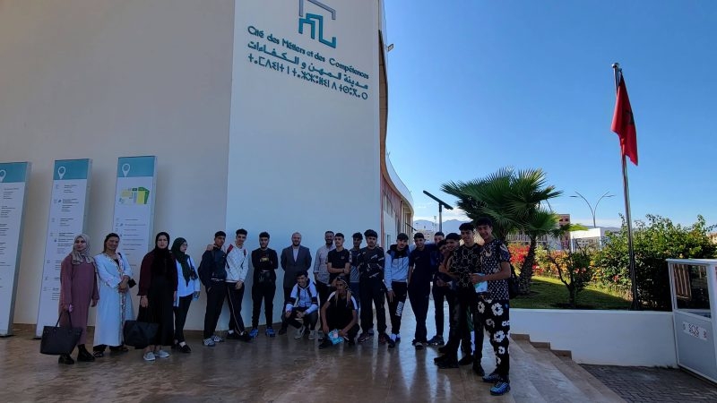 الناظور : جمعية المبادرة المغربية للعلوم والفكر تنظم رحلة مدرسية لتلاميذ مركز طه حسين للفرصة الثانية إلىcmc