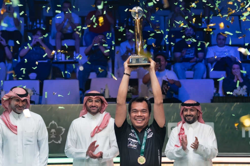 كارلو بيادو يتوّج ببطولة كأس العالم للبلياردو في جدة بعد نهائي ناري (فيديو)