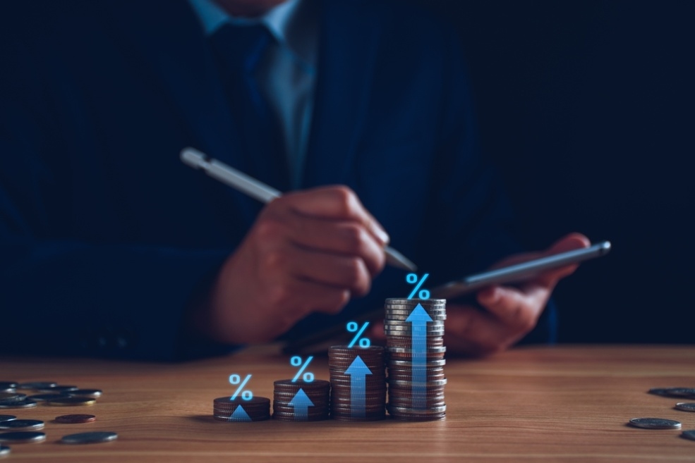 تراجع مؤشر تاسي 0.7% وسط تراجع الأسهم القيادية في السوق السعودي