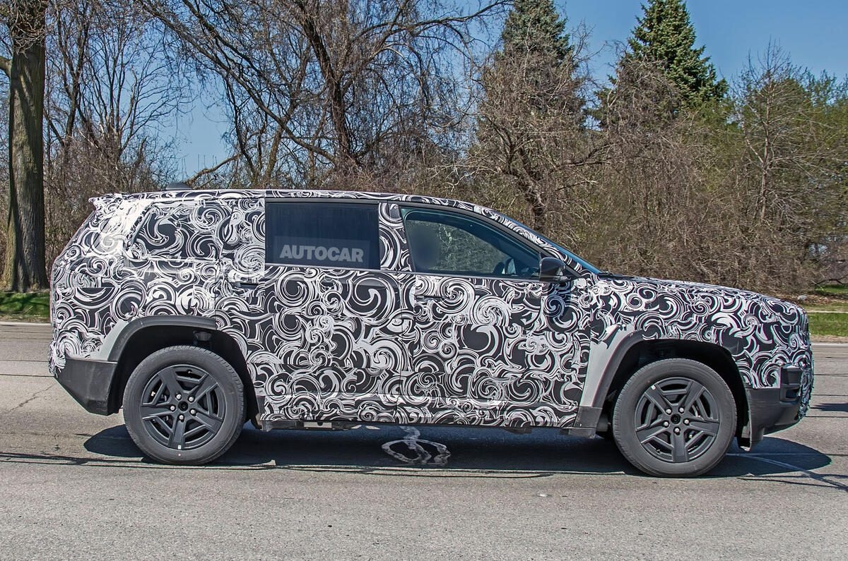 Next Jeep Cherokee to offer choice of petrol or electric power