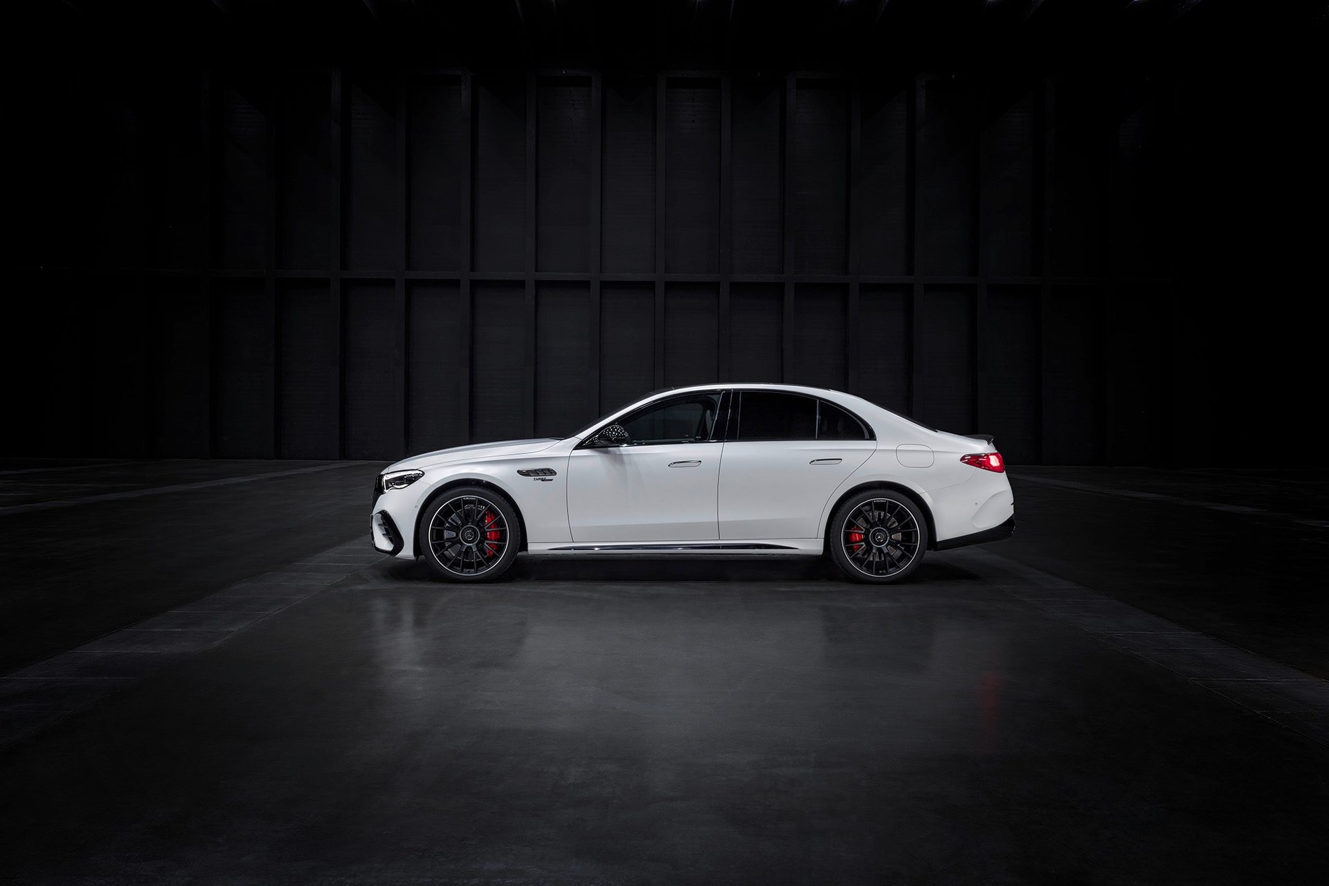 AMG E 53 Hybrid adds pace while reducing fuel use