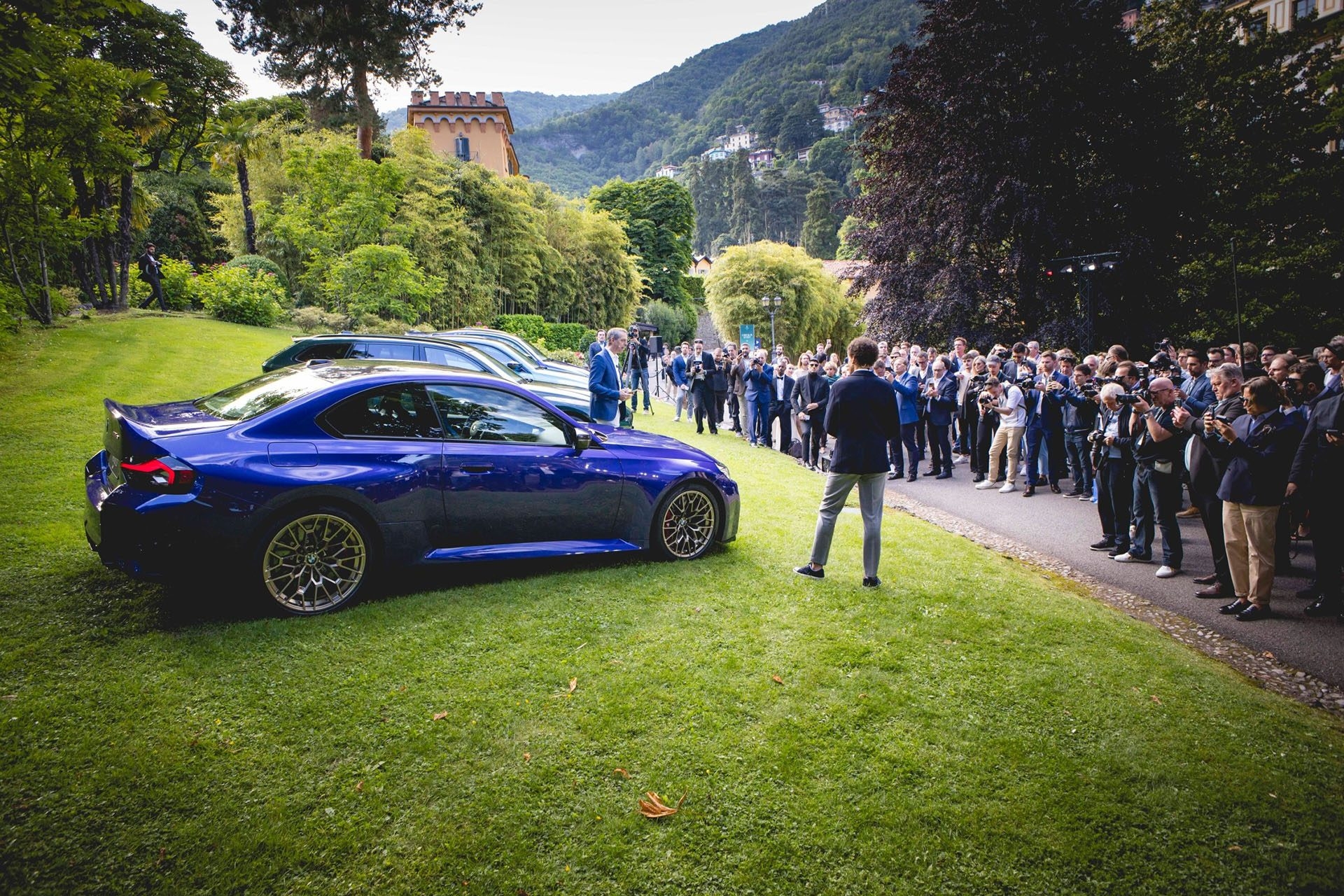 BMW M2 CS returns with more power and pace