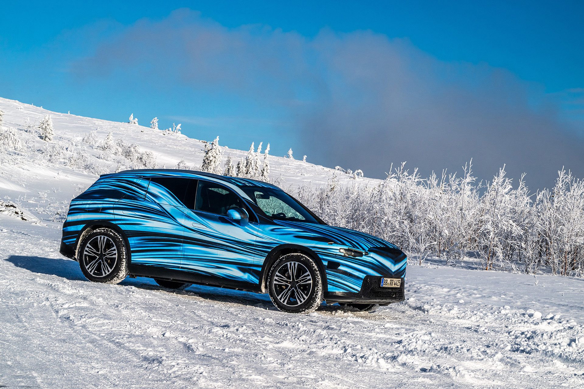 Electric Mercedes GLC ramps up for September debut