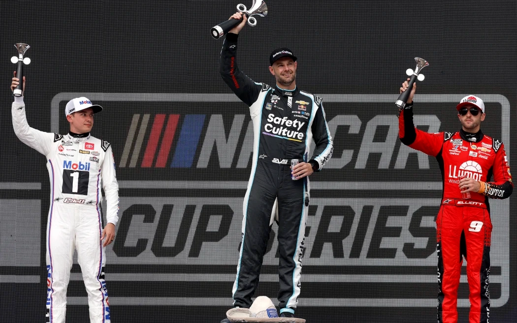 SVG blitzes the field at Mexican road course