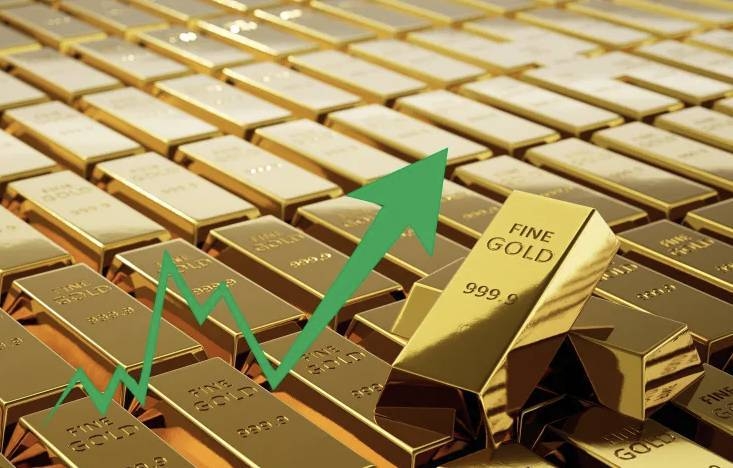 أسعار الذهب العالمية تتراجع إلى مستويات قياسية