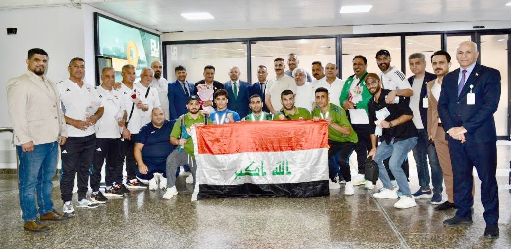 إستقبال رسمي لأبطال الملاكمة بعد تألقهم في بطولة الفجر الدولية