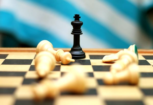 مشاركة 50 طفلا من 13 مؤسسة طفولة عمومية في الدورة 11 من التظاهرة الوطنية للشطرنج بدوار هيشر
