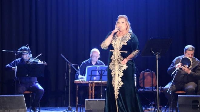 بن عروس : الفنانة رحاب الصغير تطرب جمهور " سهريات سيدي رمضان" بحمام الأنف بباقة من عيون الأغاني التونسية والشرقية