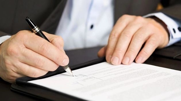 تفاصيل مشروع قانون جديد يلغي عقود الشغل محددة المدة ويمنع المناولة