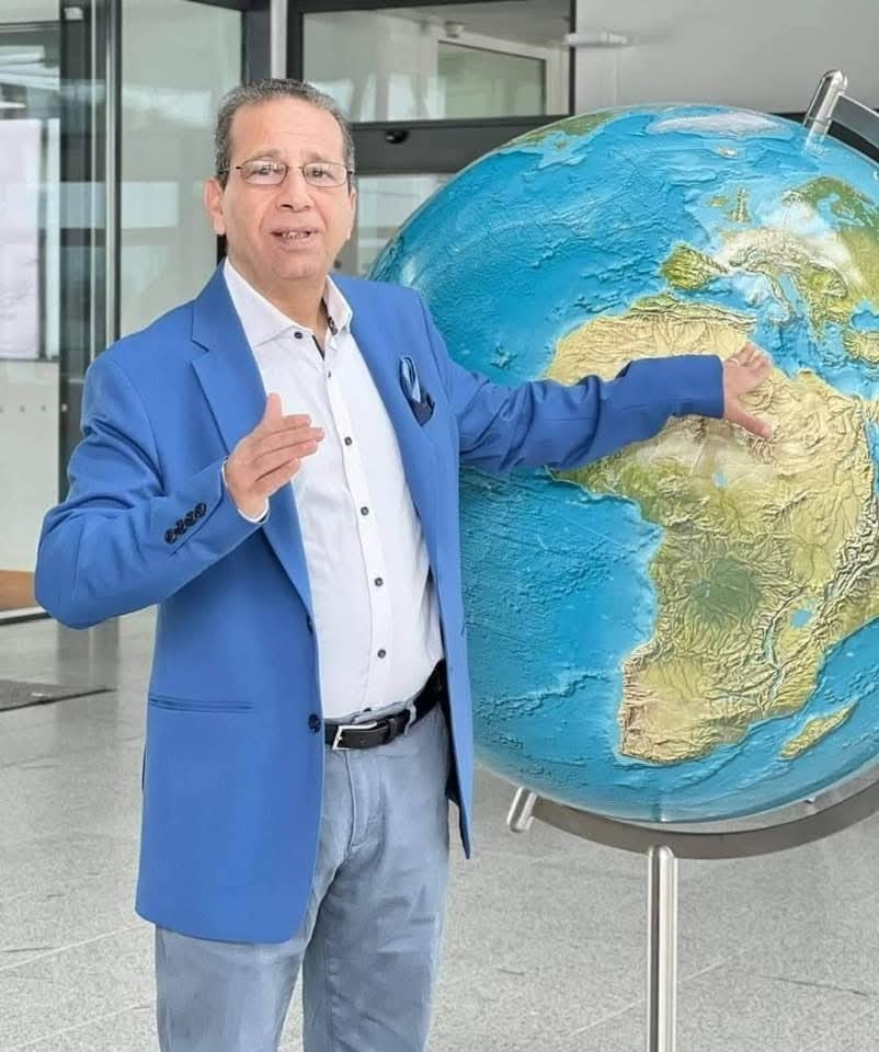 تعيين الاعلامي التونسي منصف سليمي مسؤولاً عن موقع DW الألماني