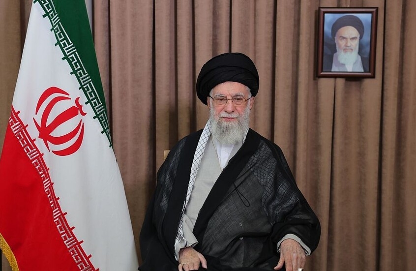 "نيويورك تايمز": المرشد الإيراني يتحسّب من اغتياله ويسمّي خلفاءه
