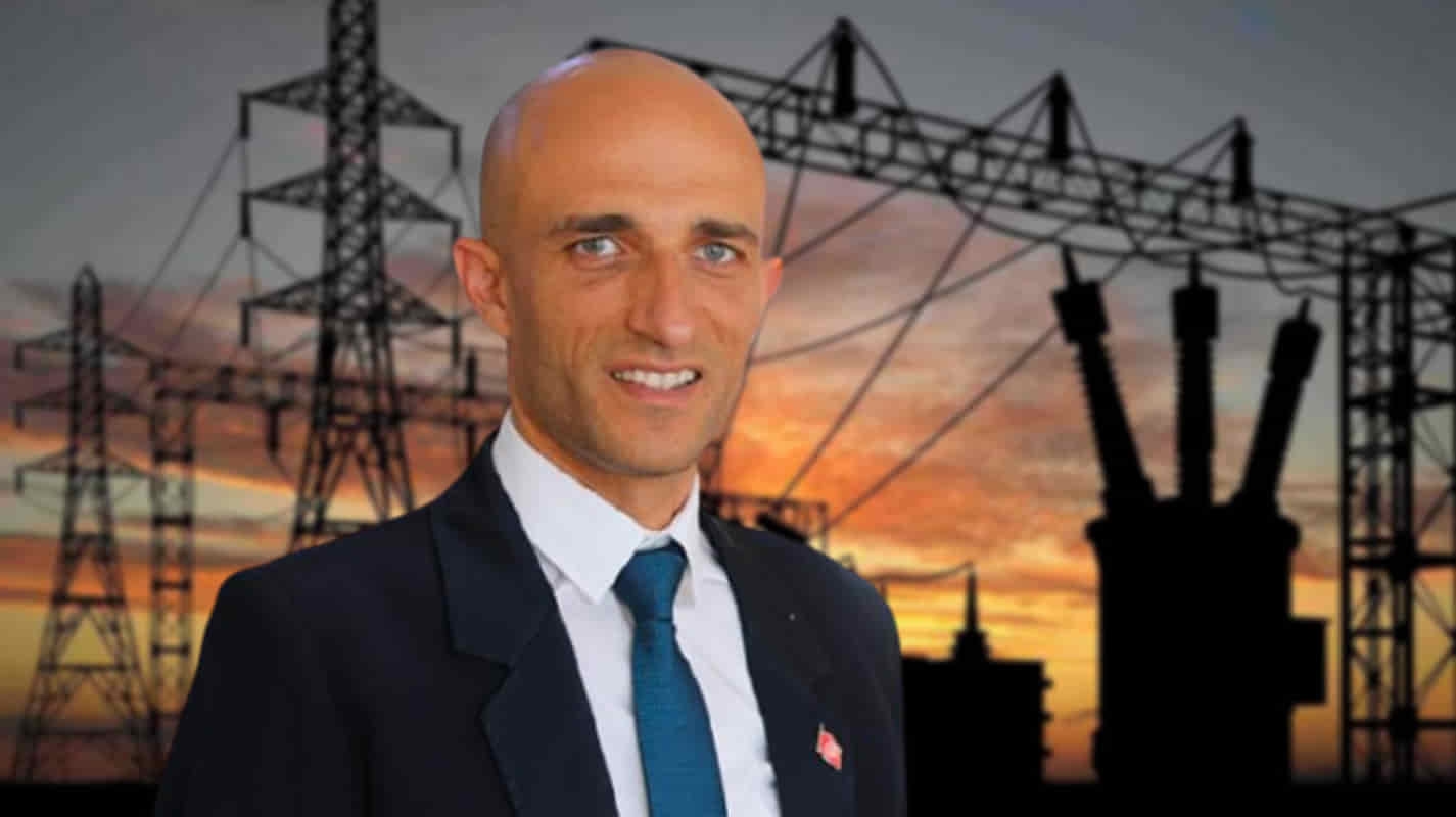 محمد علي فنيرة عضو لجنة الصناعة بالبرلمان : الكهرباء يجب أن يتوفر دون انقطاع ..