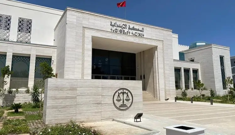 قاضي التحقيق بتطوان يأمر بوضع قاضي ومحاميين السجن في ملف 'بيع أحكام قضائية'