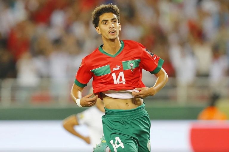 نجم المنتخب أسامة ترغالين يوقع في صفوف فاينورد لثلاثة مواسم ونصف