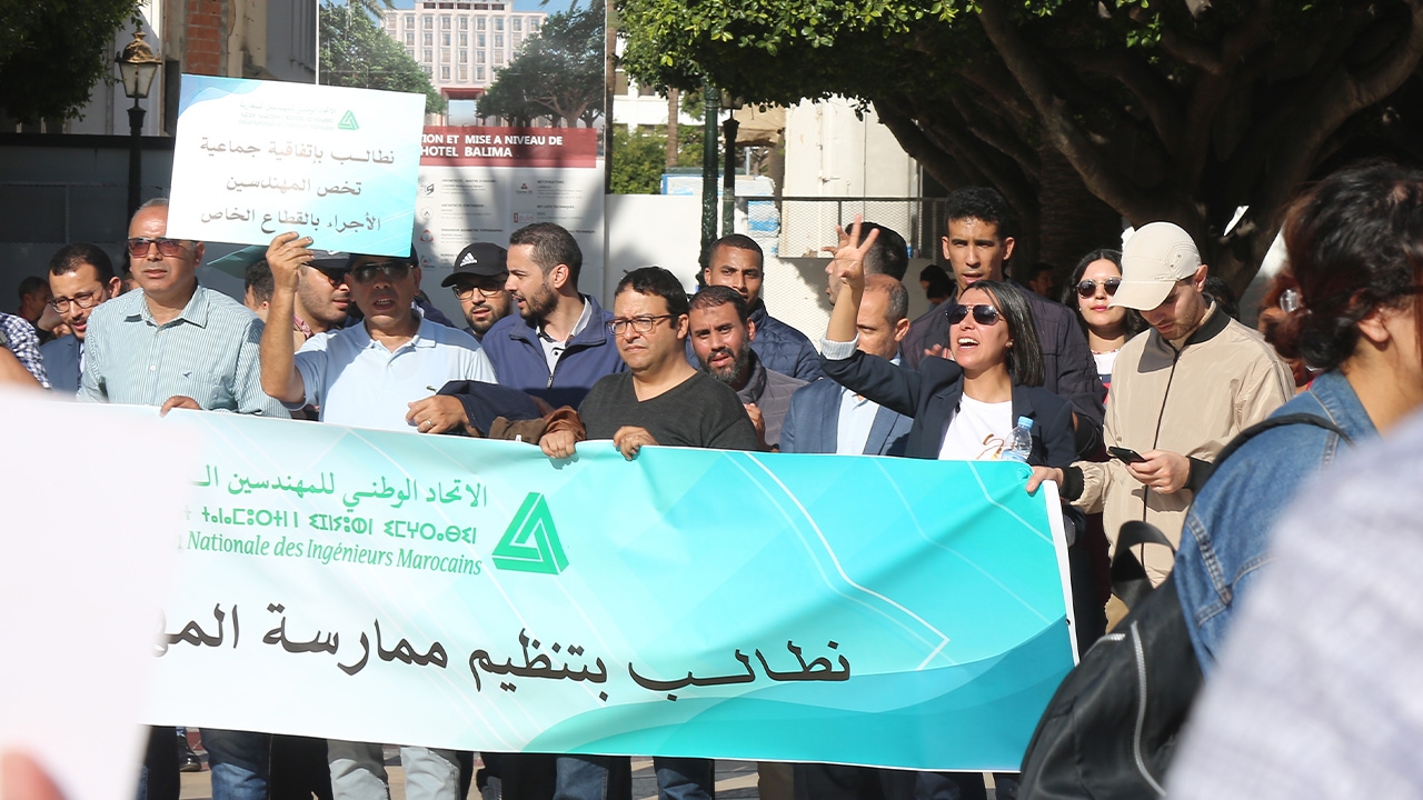 مطالب نقابية بتدخل ملكي احتجاجا على السياسات الحكومية