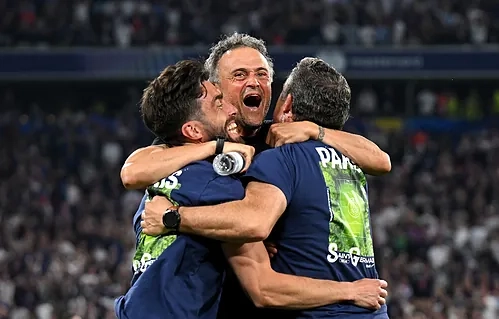 باريس سان جيرمان يتوج بلقب دوري أبطال أوروبا.. وحكيمي يواصل كتابة التاريخ