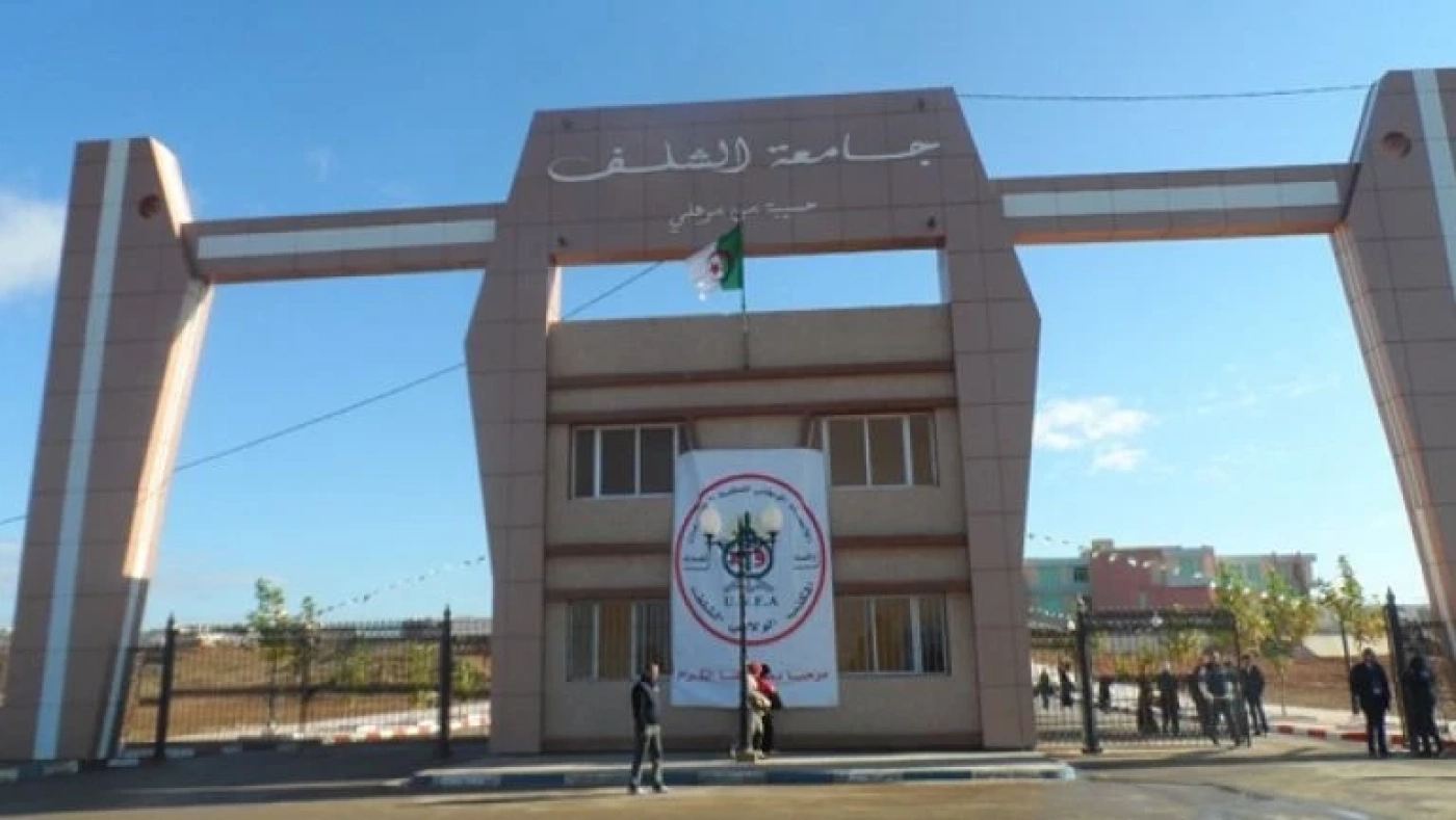 جامعة جزائرية تمنع أساتذة قسم التاريخ بالإدلاء بتصريحات لأي وسيلة إعلام أجنبية دون ترخيص مسبق (وثيقة)