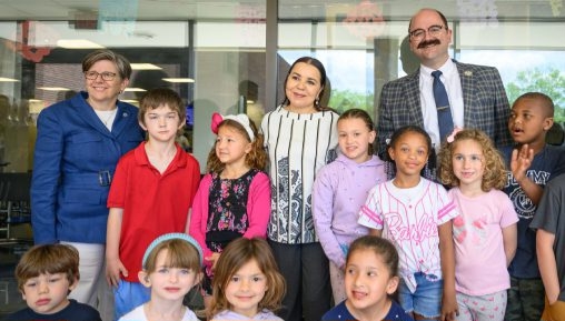 الأميرة للا أسماء تترأس بواشنطن حفل توقيع مذكرة تفاهم بين مؤسسة للا أسماء وجامعة غالوديت