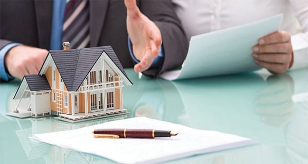 واقع عمليات البيع والشراء في العقار إثر إقفال منصة التوثيق (شهادة موثق)