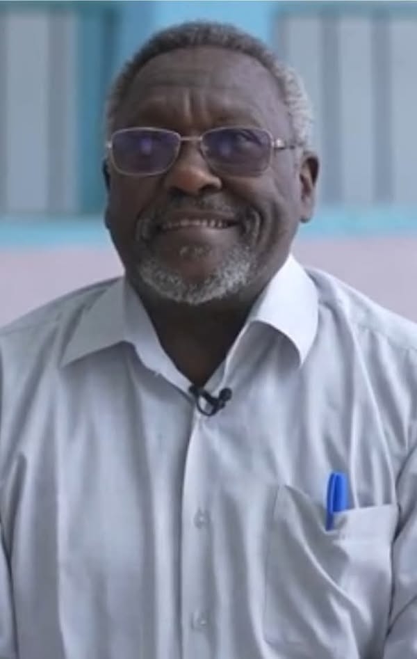 وفاة الجراح السوداني دفع الله بعد 40 عامًا من العمل في اليمن