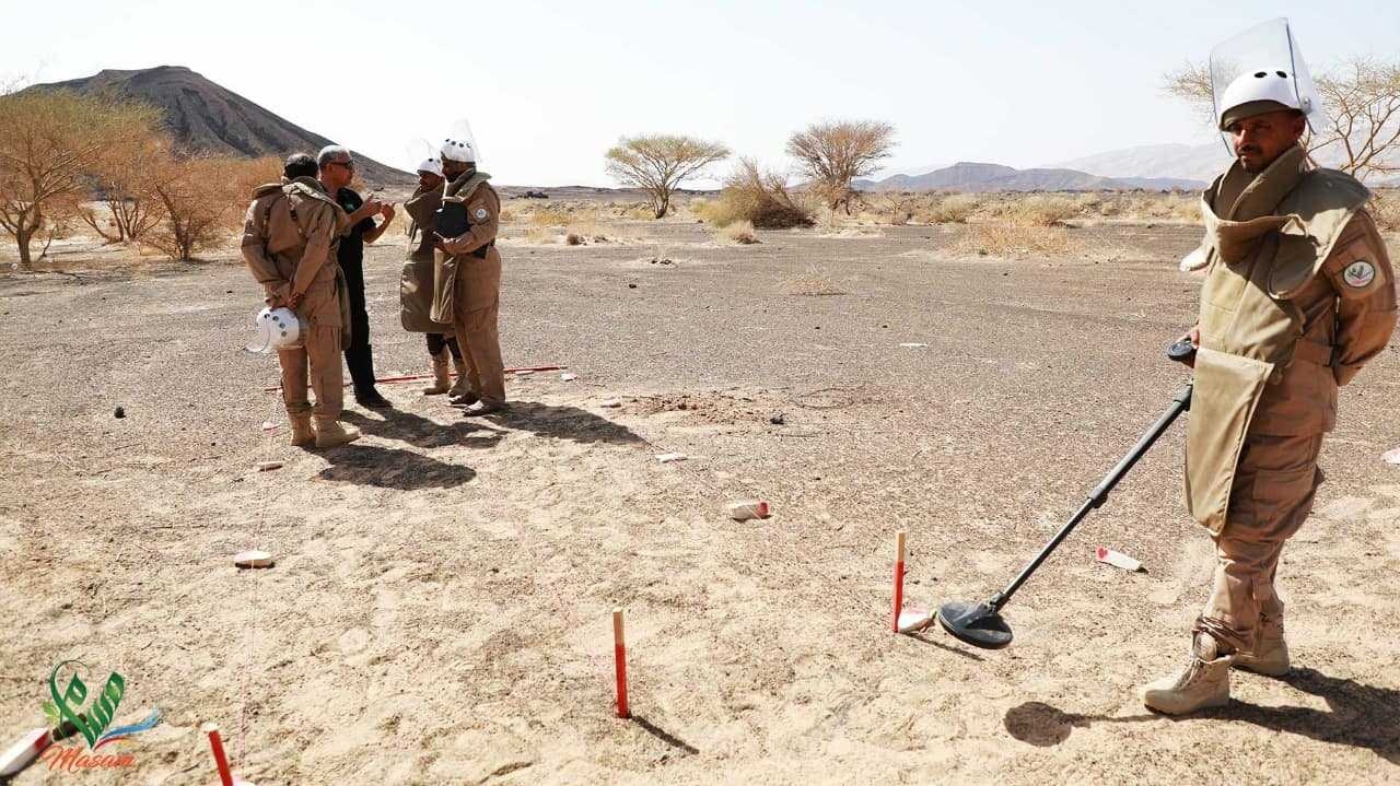 "مسام": نزع أكثر من 3 آلاف مادة متفجرة وتطهير 355 ألف متر مربع خلال 9 أيام