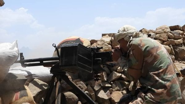 في ذكرى الوحدة.. اشتعال المعارك بين الجيش والحوثيين في الضالع وهذا الطرف المنتصر