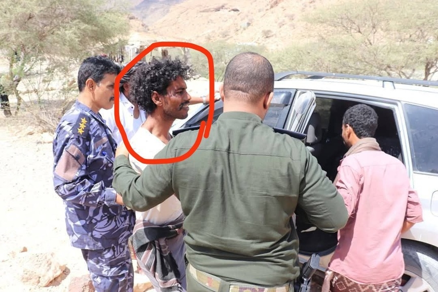 بعد ضبط المعتدي من قبل الأمن.. شباب حضرموت يطلقون مبادرة لتعويض بائع الآيسكريم - [فيديو]