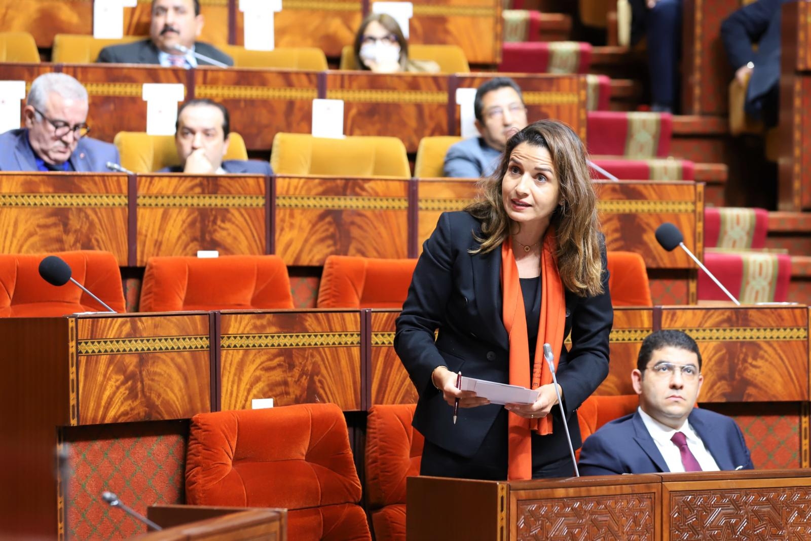 بنعلي تستعرض خارطة طريق تطوير البنية التحتية للغاز الطبيعي بالمغرب