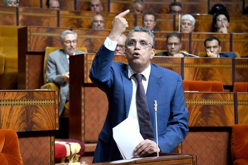 إحالة المسطرة المدنية على المحكمة الدستورية.. وهبي:"لي عندو باب واحد الله يسدو عليه"