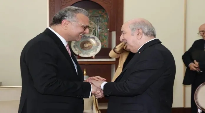 خبيران يبرزان دلالات دعم مستشار ترامب لمغربية الصحراء أمام تبون