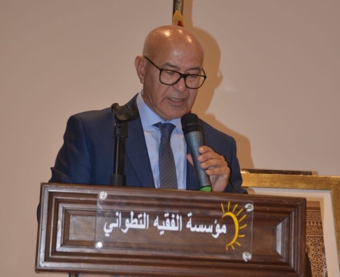 تخليق الحياة السياسية في المغرب: مطمح ملكي وحلم شعبي نحو مغرب جديد.