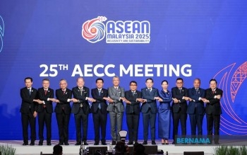 MENTERI EKONOMI ASEAN BIMBANG KEMAJUAN PERLAHAN BERKAITAN FTA ASEAN-INDIA