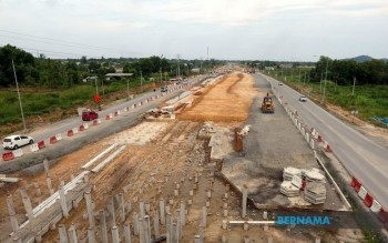 Work On Three Pan Borneo Highway Phase 1B Packages In Progress