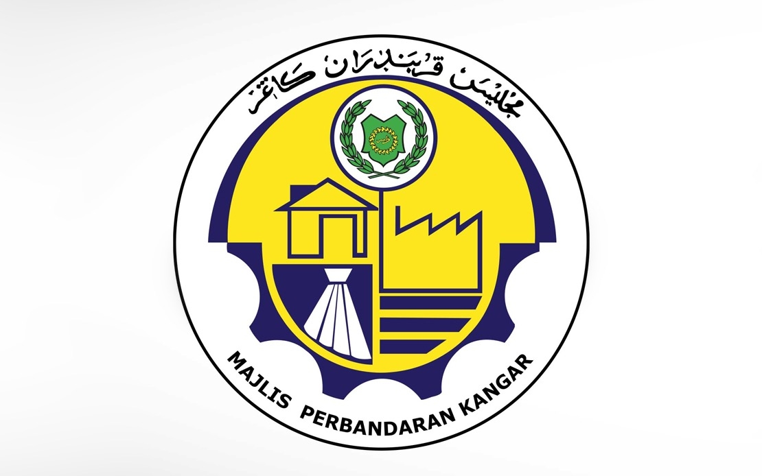 Raja Of Perlis Reprimands Kangar Municipal Council Officers For 'Little Napoleon' Behaviour
