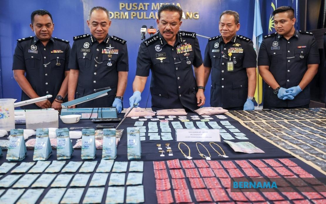 Police Bust Courier-based Drug Operation, Seize RM2.1 Mln Narcotics