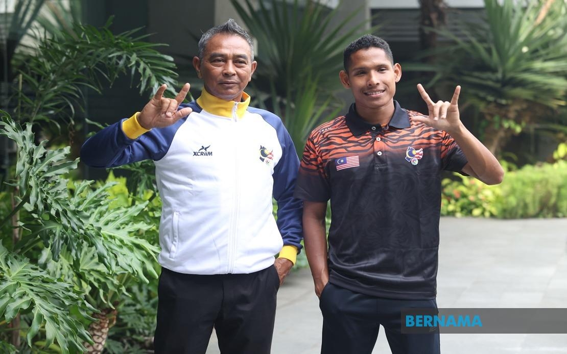 Rubber Tapper's Son Aims To Stand Proud Alongside Latif Romly