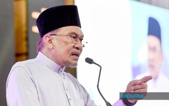 PM Anwar Urges Malaysians To Focus On Nation's Future, Not Be Affected By Negative Rhetoric