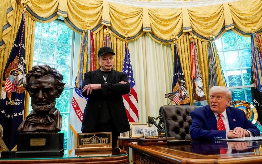Trump Says He Told Elon Musk To Exit Administration, Threatens Funding Cuts