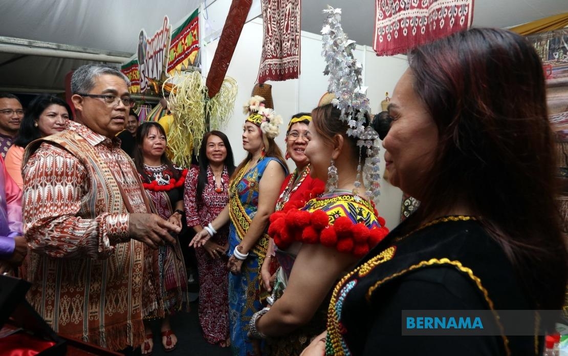 Aaron Calls On Malaysians To Cherish, Preserve Country's Rich Culture