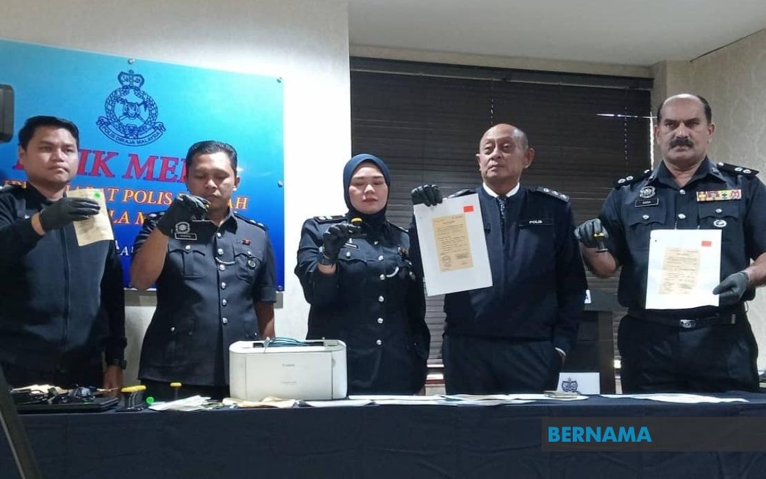 Three Held For Selling Fake MCs In Sungai Petani